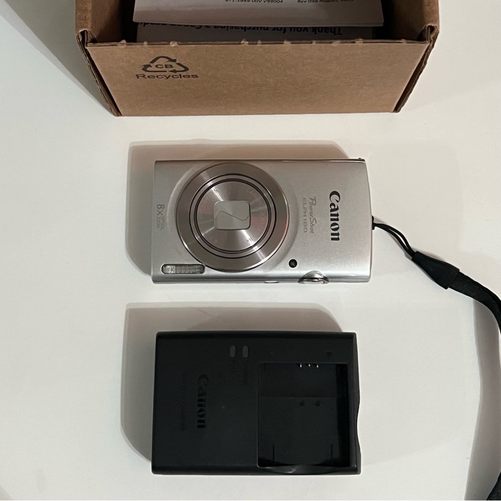Canon ELPH 180